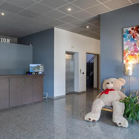 Fontaine Bleue Otel 3*