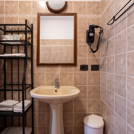 Hotel Fontaine Bleue 3*