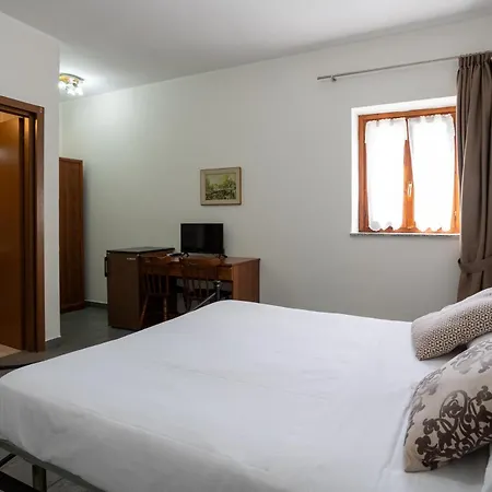 Hotel Fontaine Bleue