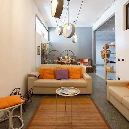 Hotel Fontaine Bleue 3*