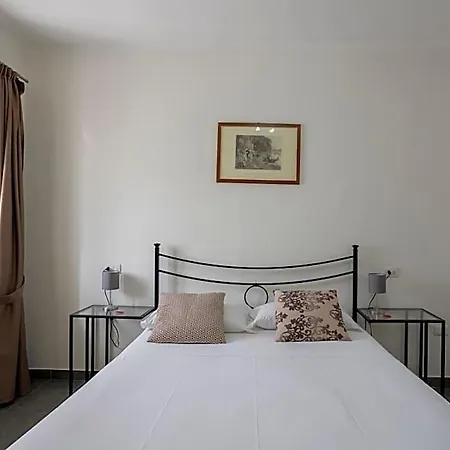 Fontaine Bleue Hotel