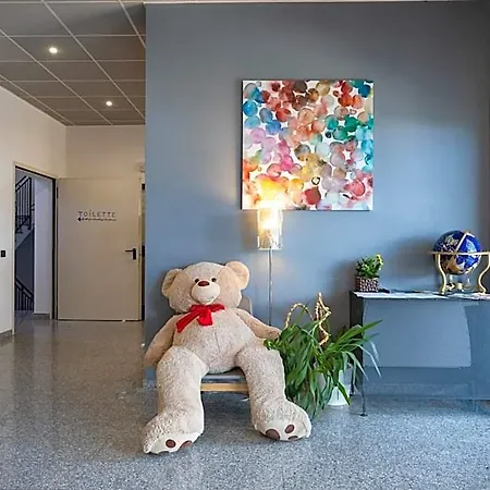 Hotel Fontaine Bleue 3*